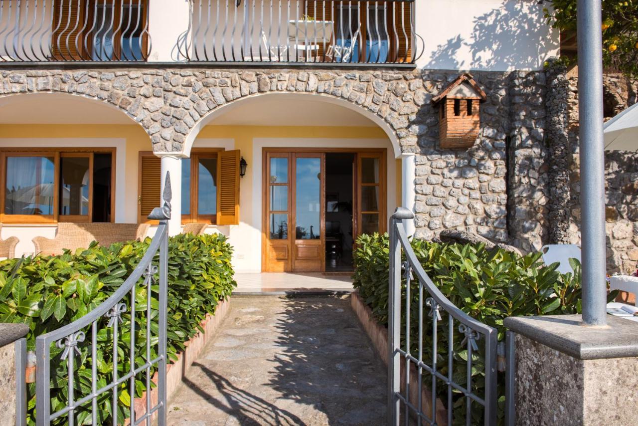 Villa Savina - Elegant Family Villa Overlooks Amalfi Coast - Positano Exterior foto