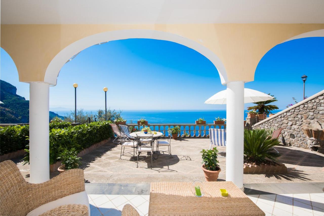 Villa Savina - Elegant Family Villa Overlooks Amalfi Coast - Positano Exterior foto